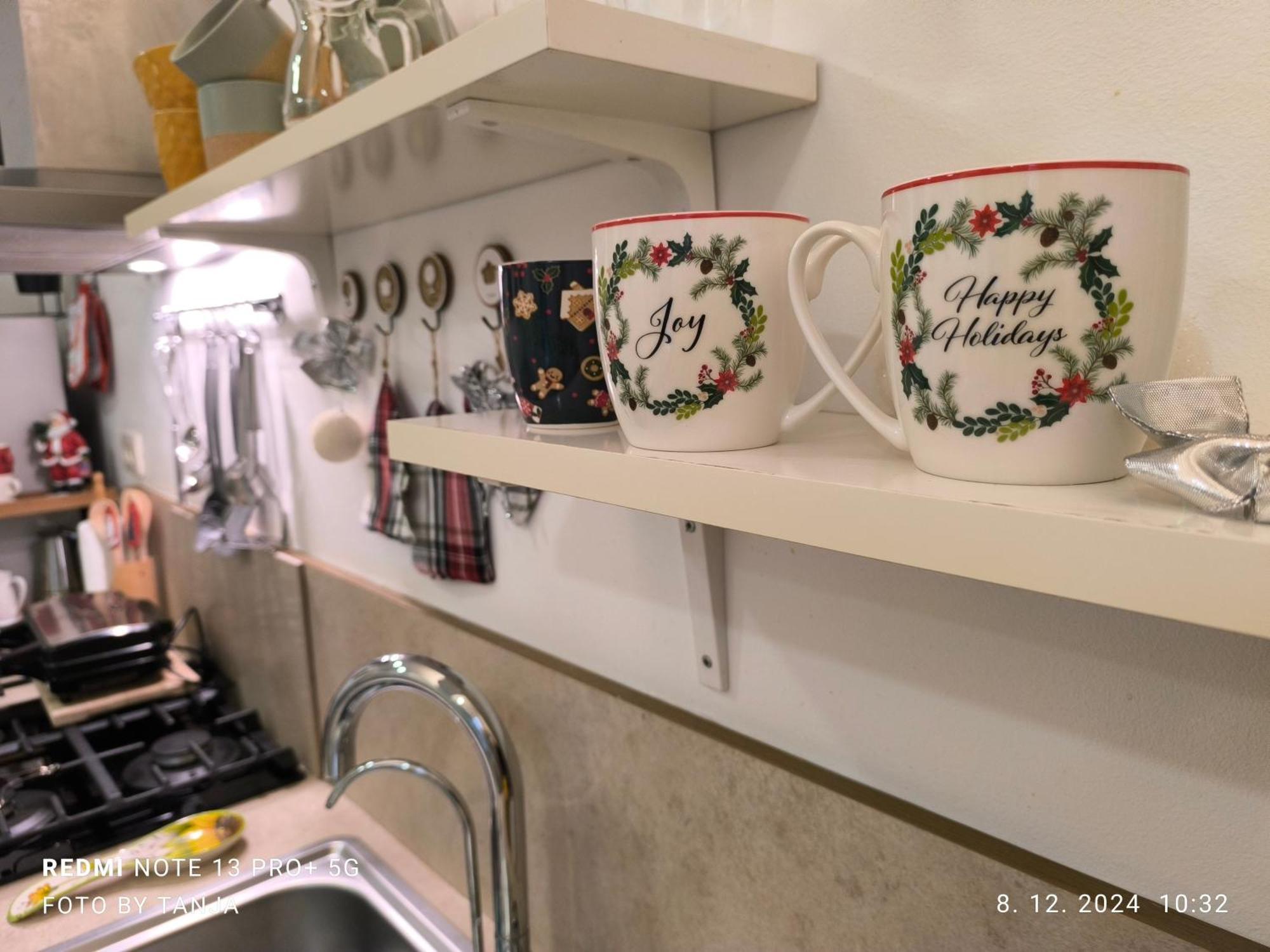 Apartma REA Izola Bagian luar foto