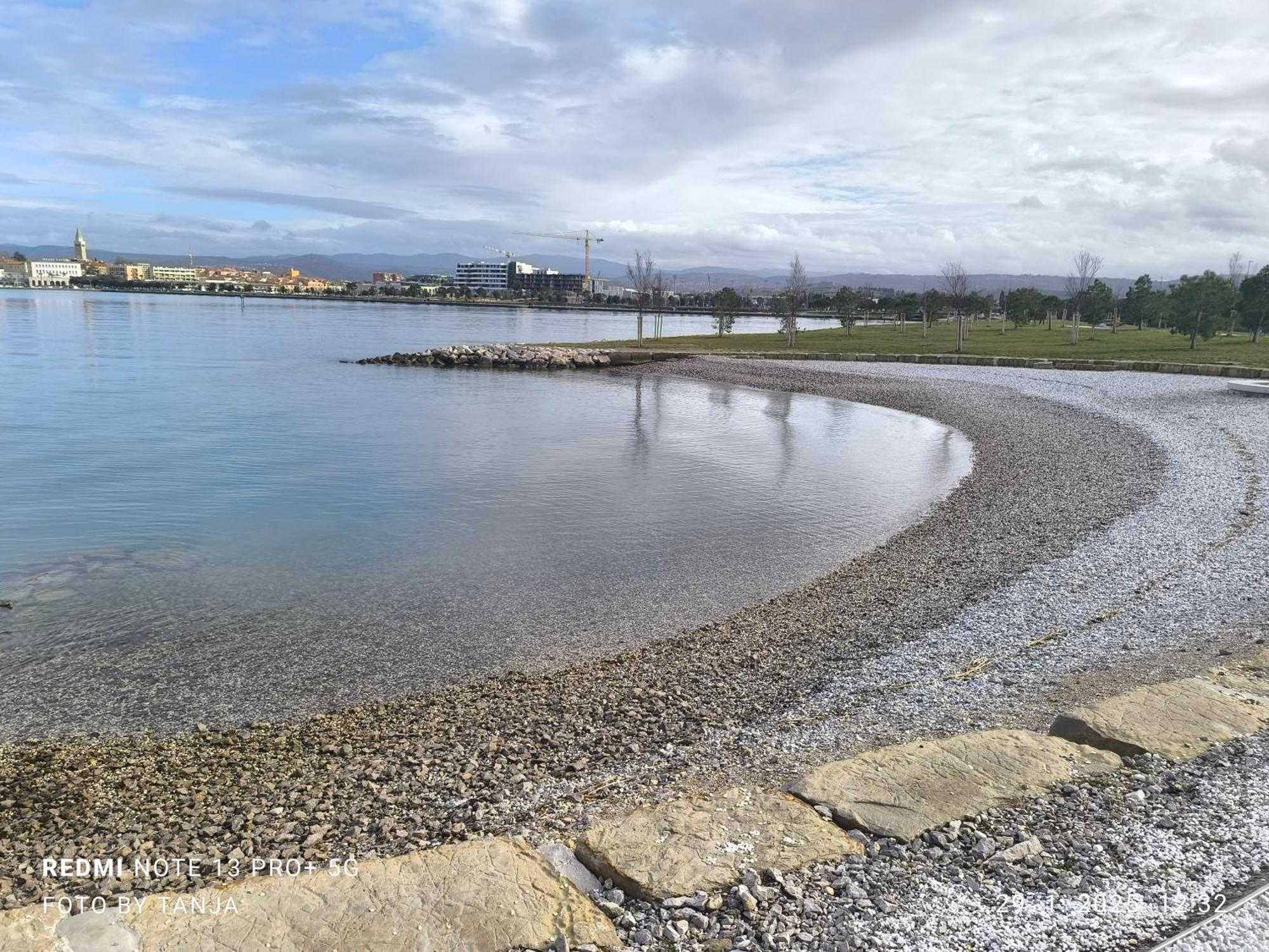 Apartma REA Izola Bagian luar foto