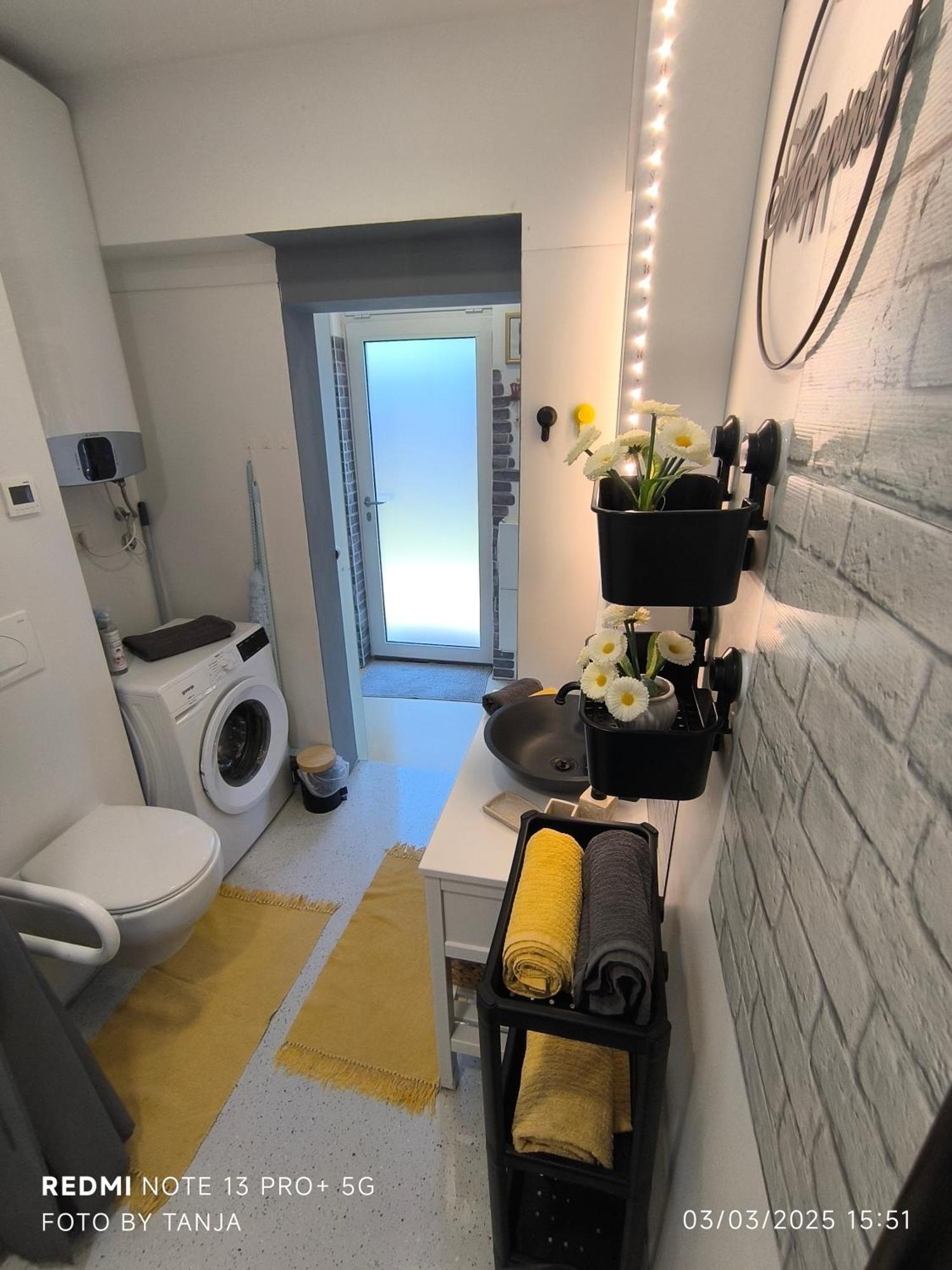 Apartma REA Izola Bagian luar foto