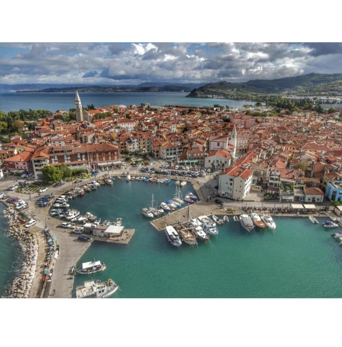 Apartma REA Izola Bagian luar foto