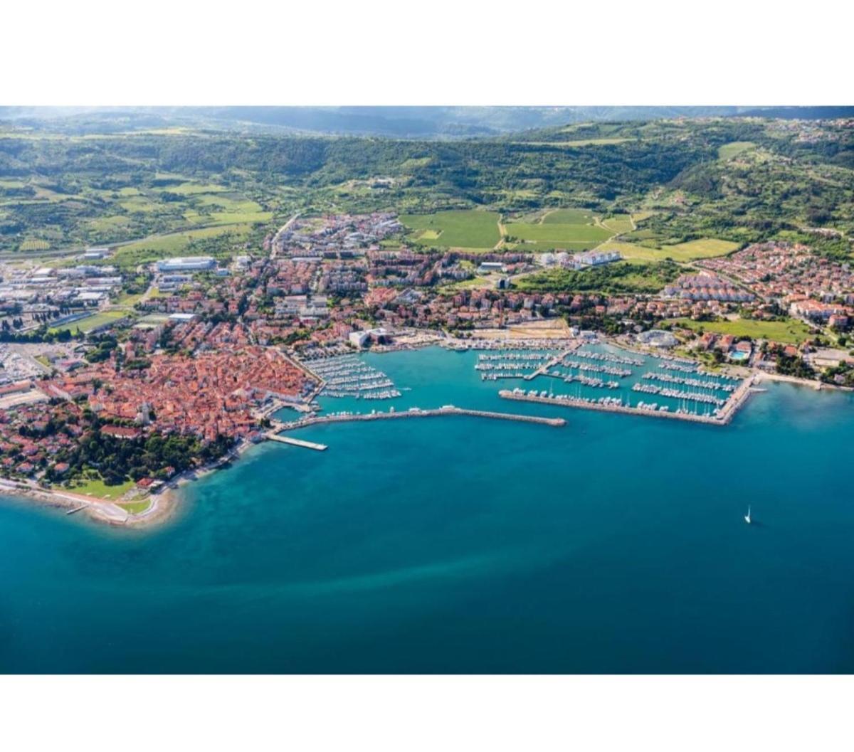 Apartma REA Izola Bagian luar foto
