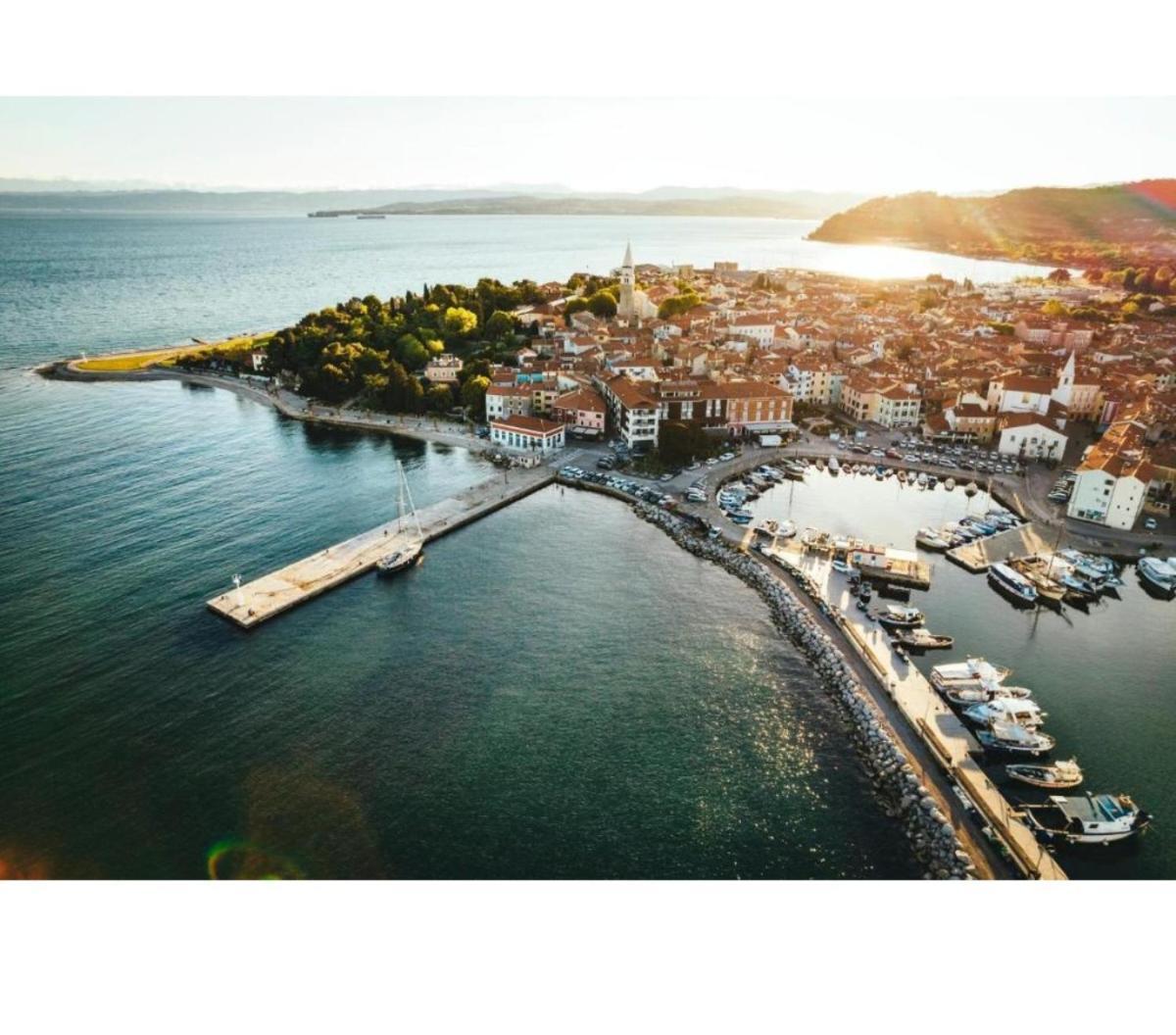 Apartma REA Izola Bagian luar foto