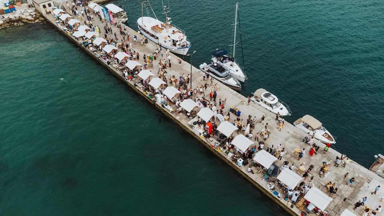 Apartma REA Izola Bagian luar foto